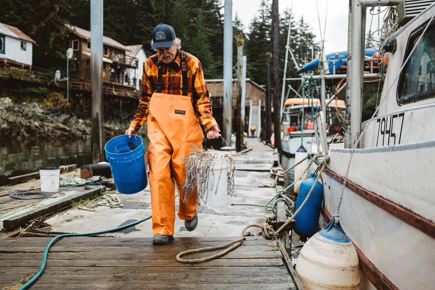 Herkules 16 Commercial Grade Bib